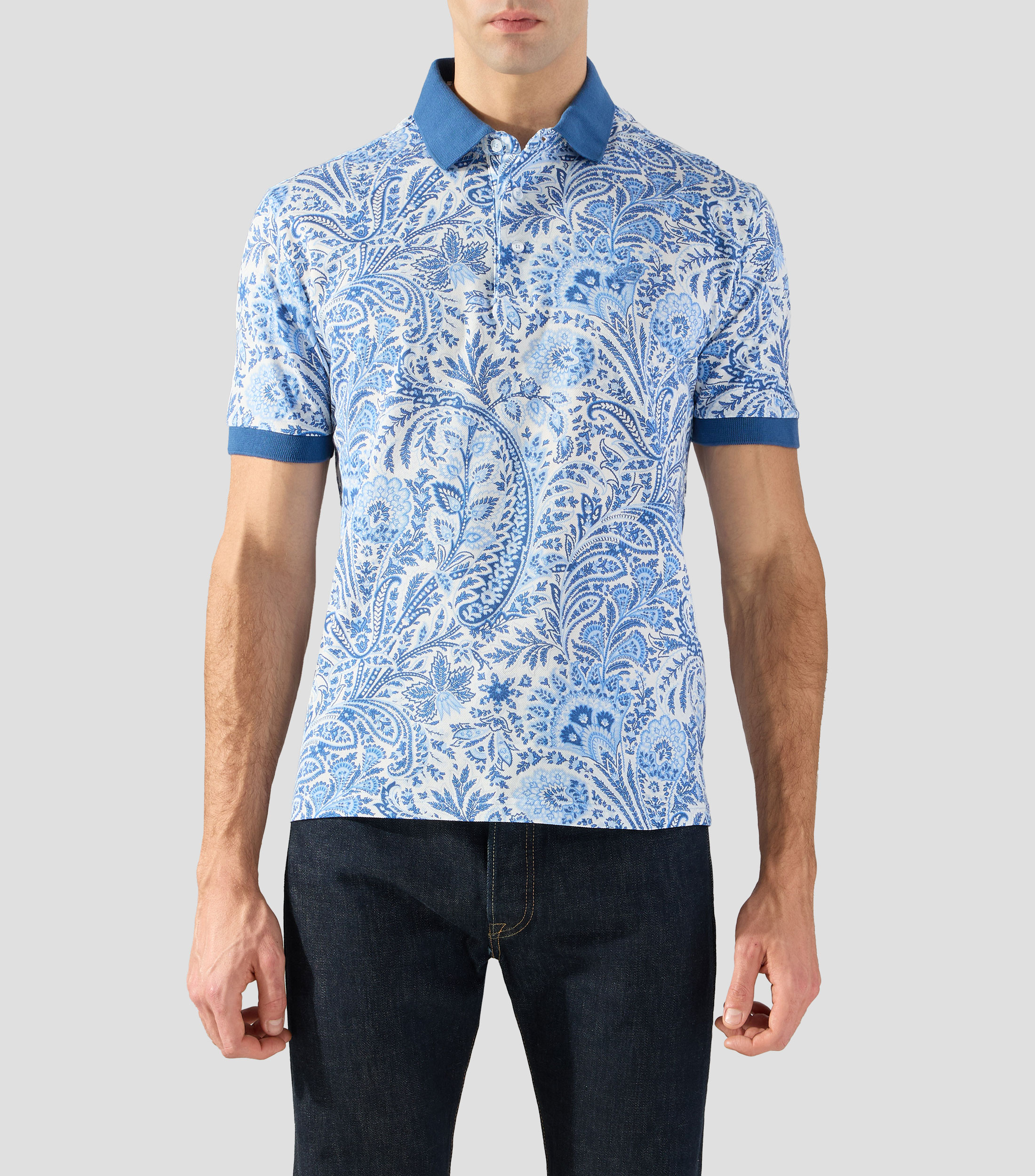 Playera tipo polo con manga corta estampada Hombre